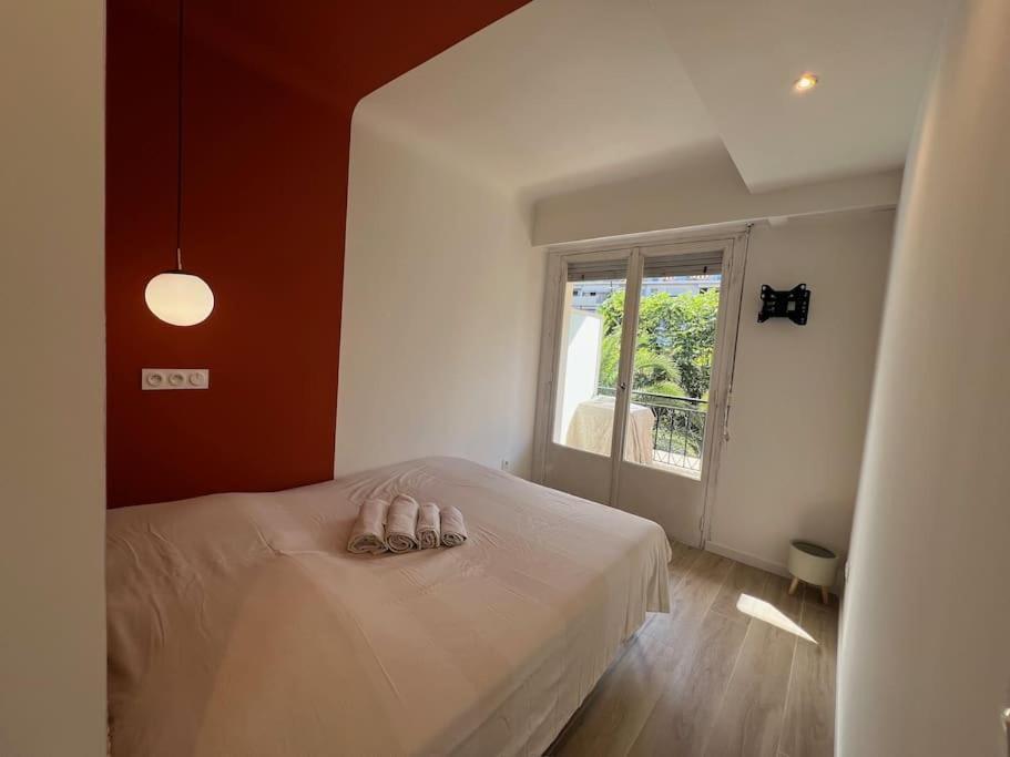 Magnifique T2 Proche Mer Et Ville Refait A Neuf Avec Terrasse Menton Luaran gambar